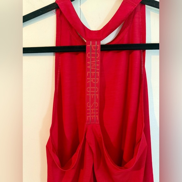 Athleta Red T Back Strap Power Of She Workout Tank Top Womens Size XS - Picture 10 of 13